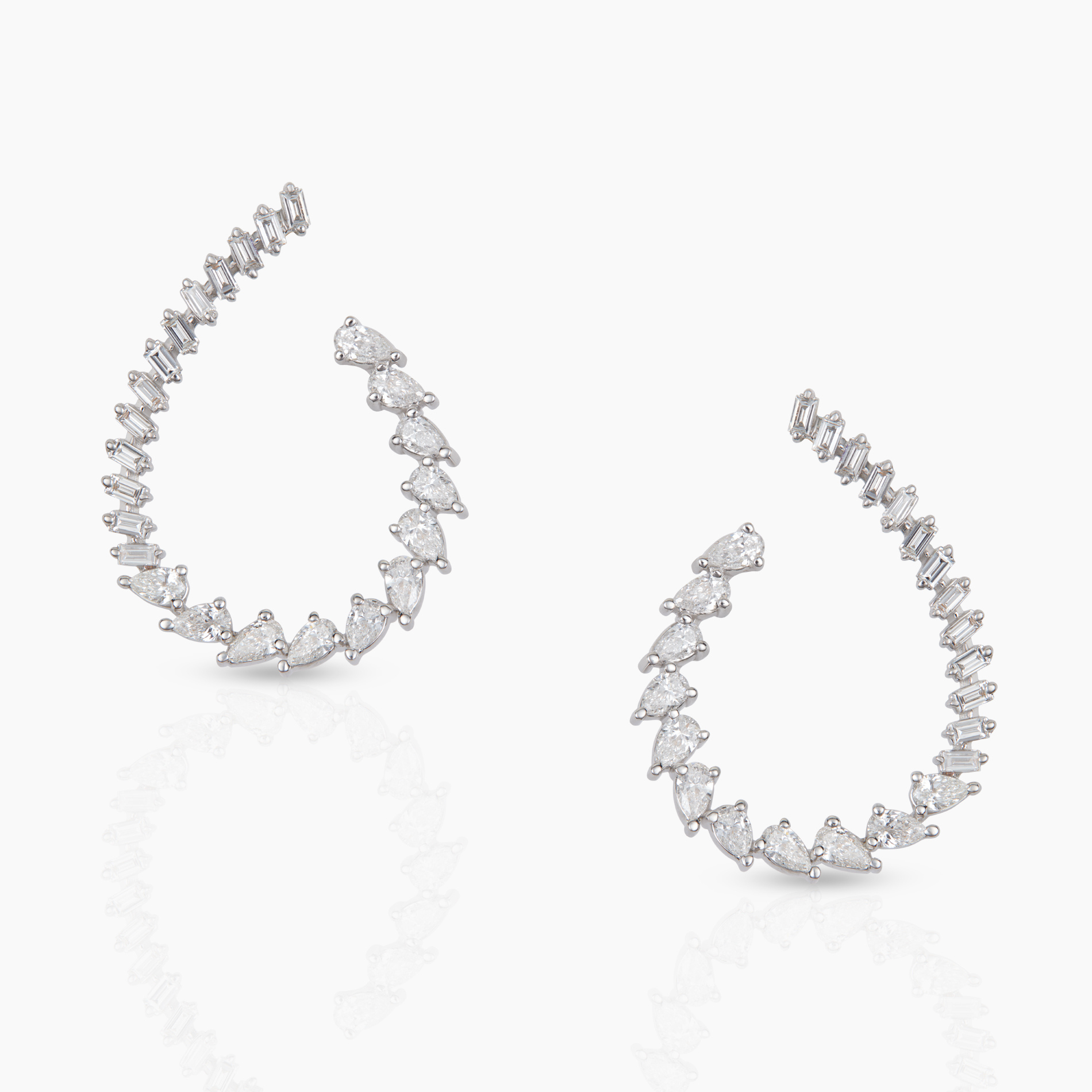 Mordern Pear Diamond Earrings