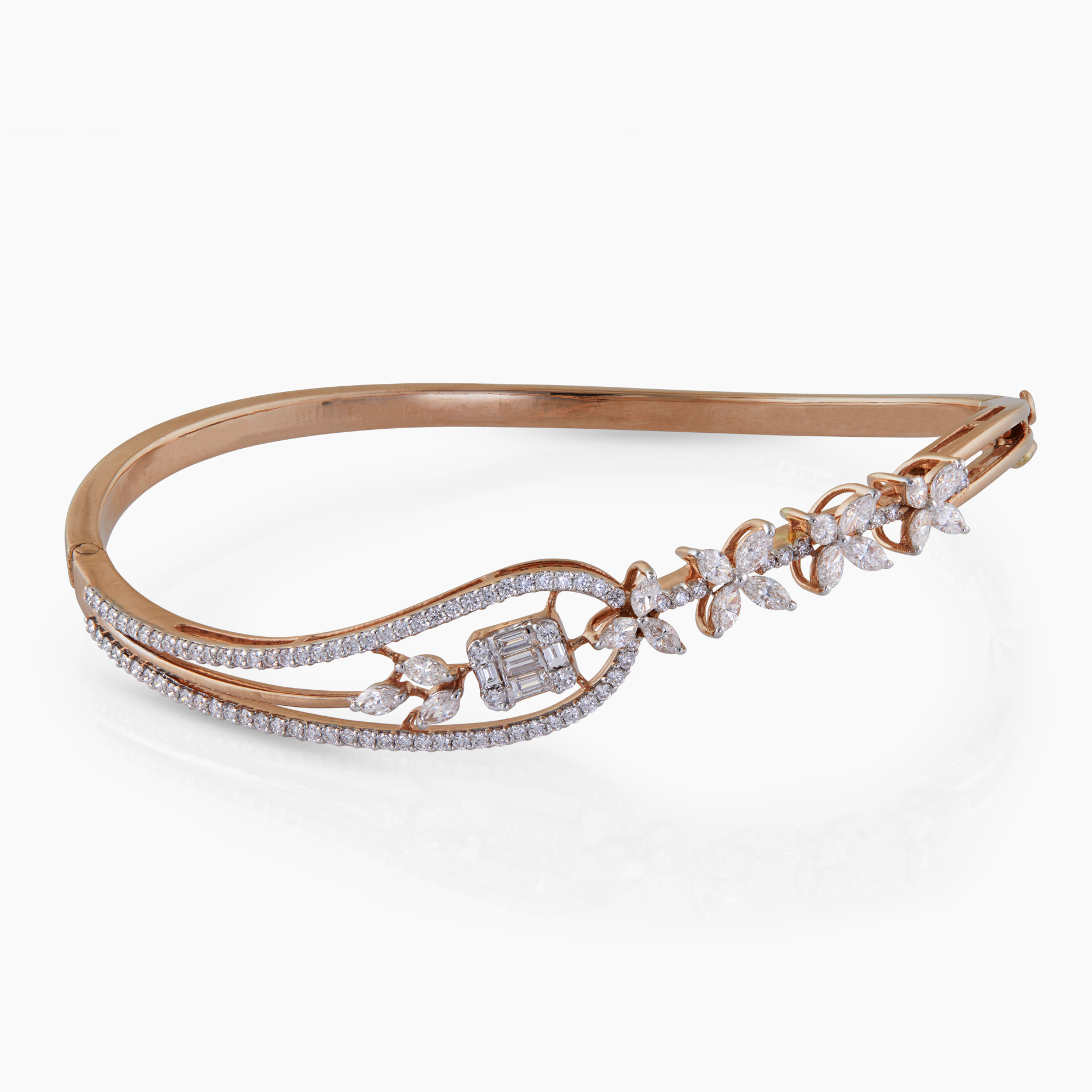 Slanted Diamond Delicates